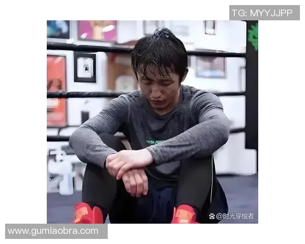 中国拳击手勇夺职业金腰带跻身国际前十开启全球拳击新篇章 中国拳击手勇夺职业金腰带跻身国际前十开启全球拳击新篇章