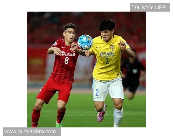 中超焦点对决广州与北京战术博弈全面剖析球队策略与关键球员表现 中超焦点对决广州与北京战术博弈全面剖析球队策略与关键球员表现