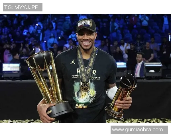 字母哥今日状态爆棚全场最佳毫无悬念成就压倒性胜利