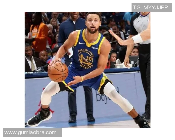 五年对比:库里数据全面进化! 五年对比:库里数据全面进化!